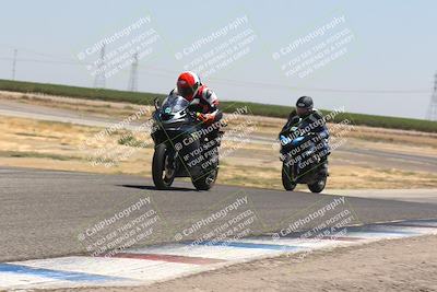 media/Aug-04-2024-TrackDaz (Sun) [[e1ff0814b6]]/Group B/1220pm (Wheelie Bump)/